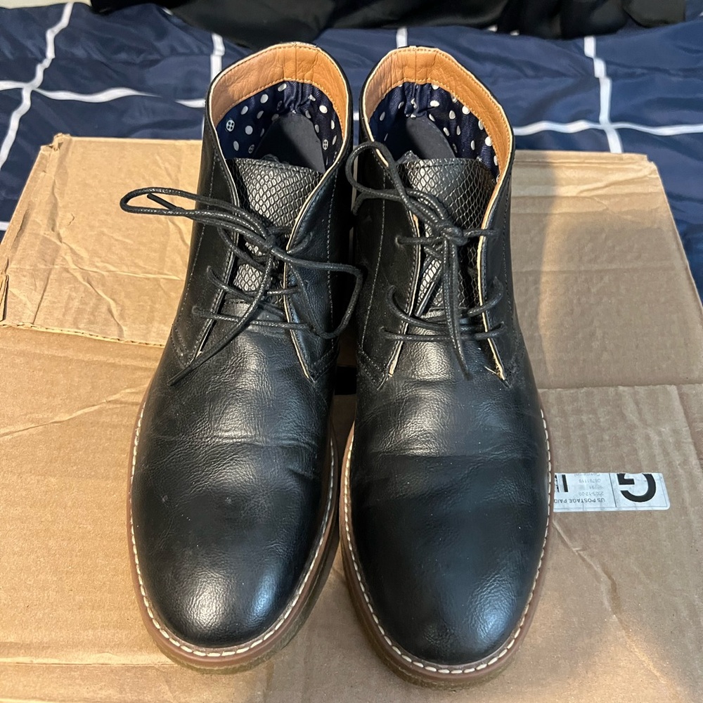 Men’s Steve Madden Chuka Boots Size 10